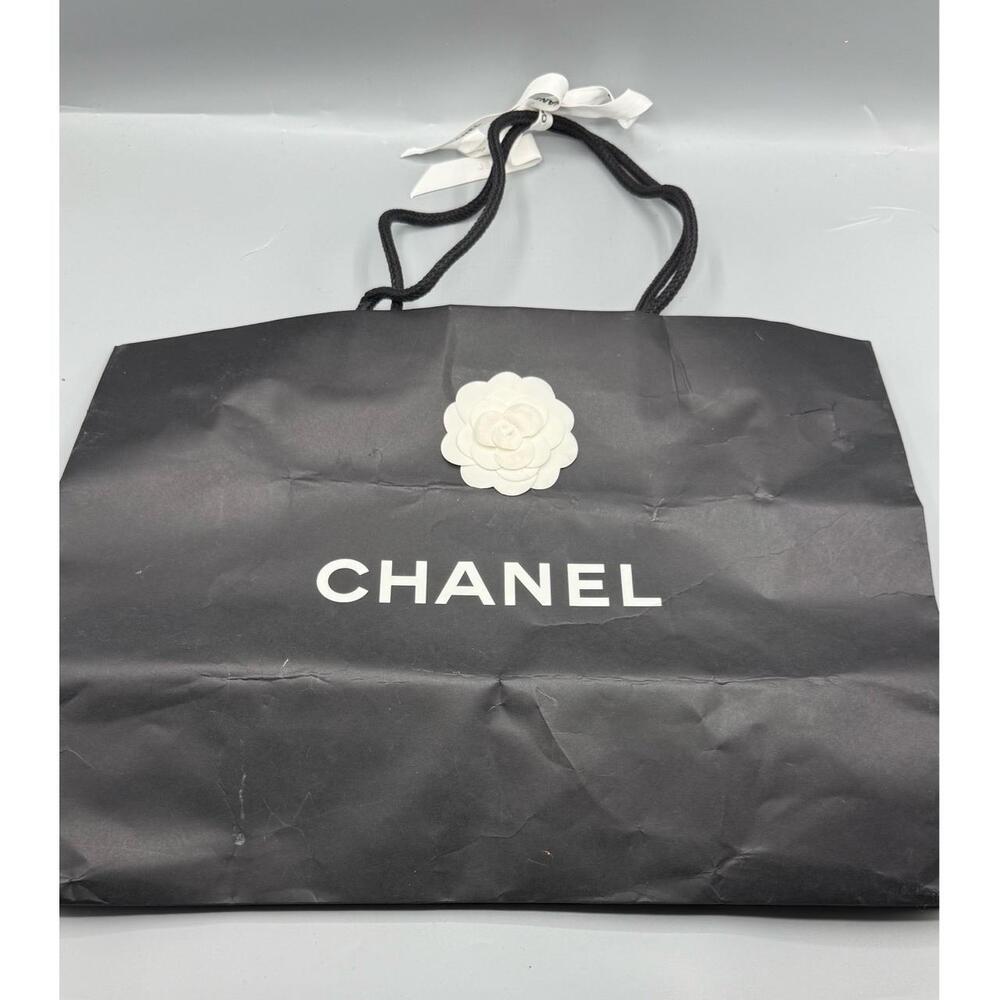 CHANEL Shopping‎ Bag Black White Luxury Iconic Camellia Ribbon Designer Fair